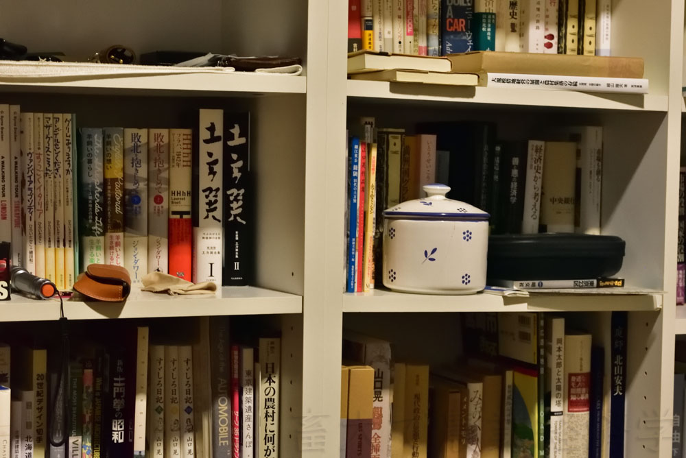 book shelf